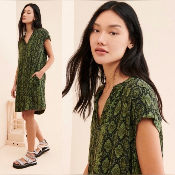 ANTHROPOLOGIE Size XS Green & Black Snake Print Rachel Tunic Dress w/Pockets - Picture 4 of 11